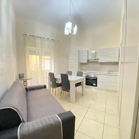Apartment Paradise *